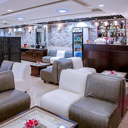 Serena Hotel Douala Exterior photo